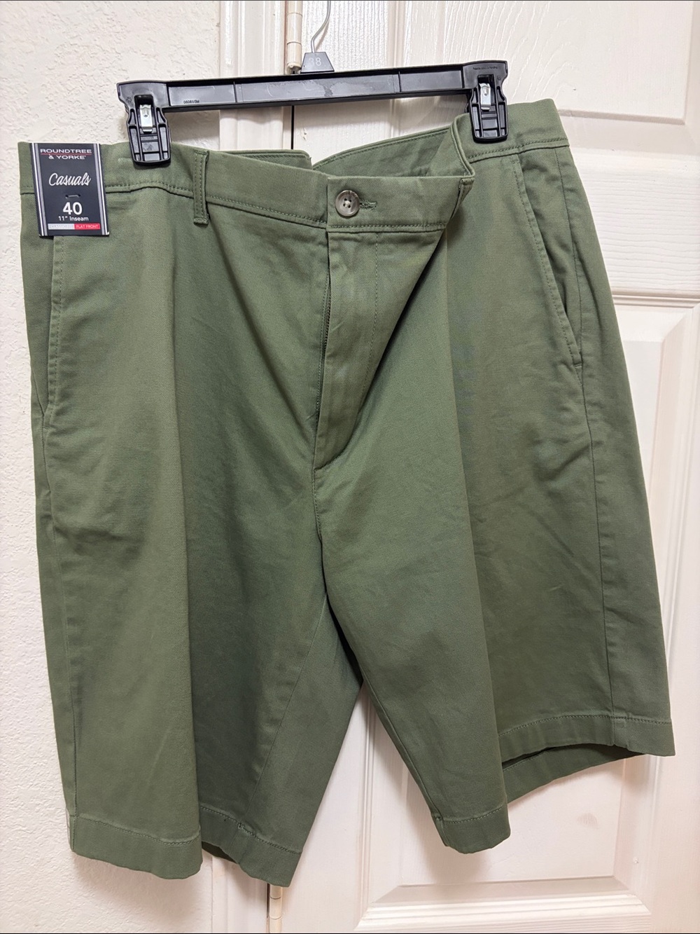 Roundtree & Yorke Olive Green Flat Front Men's Shorts